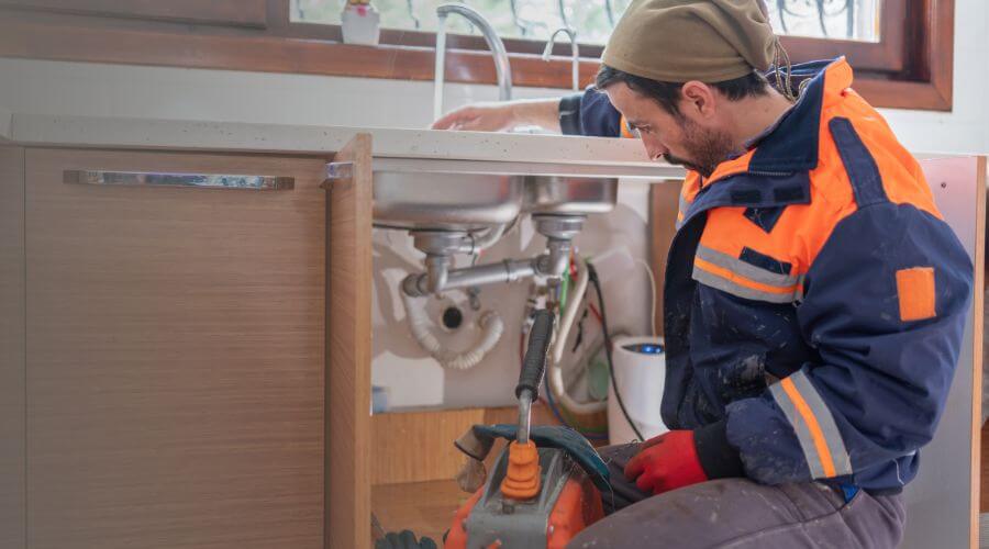 Expert burst pipe repair services in Buchanan, MI